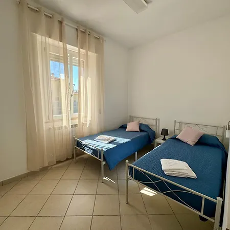 Casa D'avalos 192 滨海弗兰卡维拉