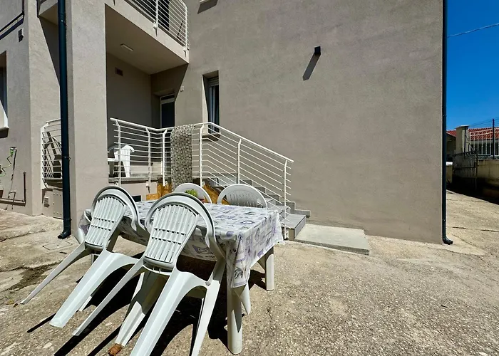 Casa D'avalos 192 Lägenhet